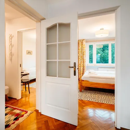 شقة Sienny Market 2-bedroom Old Town Parking By Stayly